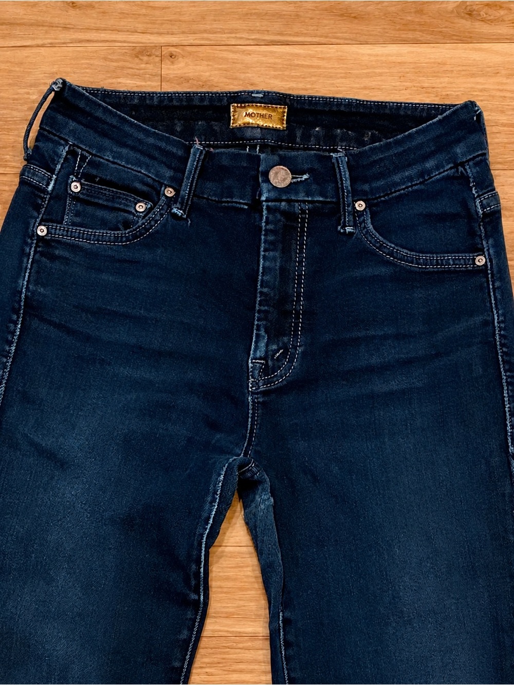 MOTHER High Waisted Looker Crop Jeans 25x23 Dark Wash Stretch Frayed Hem EUC - Picture 3 of 14